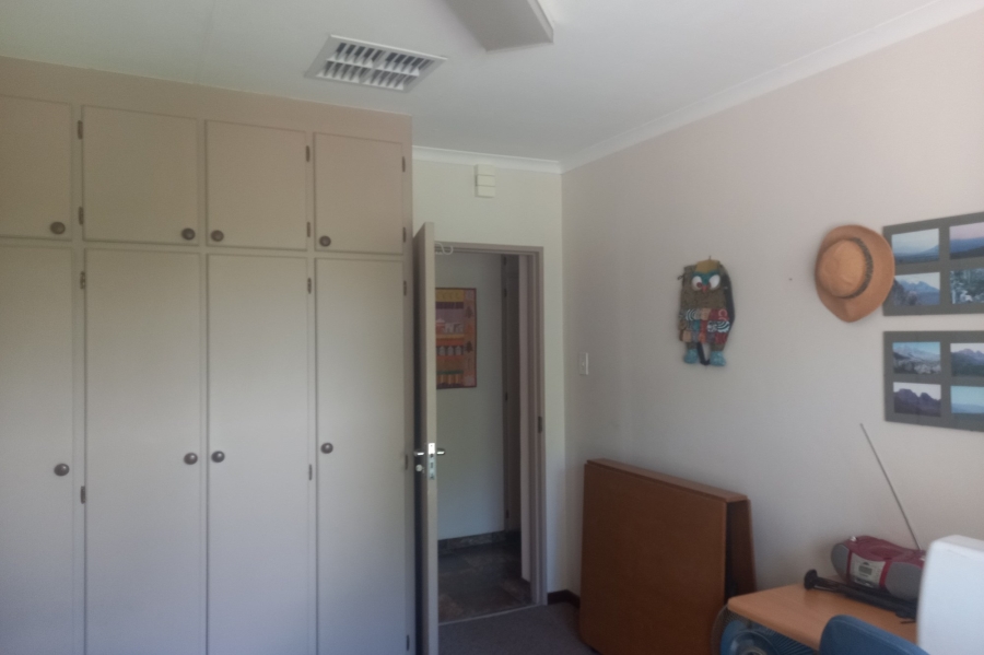 3 Bedroom Property for Sale in Roylglen Gardens Northern Cape